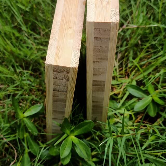 Pannello in bamb&ugrave; orizzontale naturale a 3 strati da 20 mm